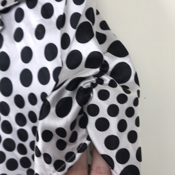 Women’s black and white polka dot swirl top size S - Picture 11 of 12